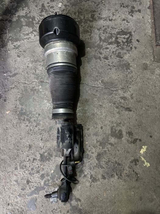 Мерседес w221 амортизоторы.