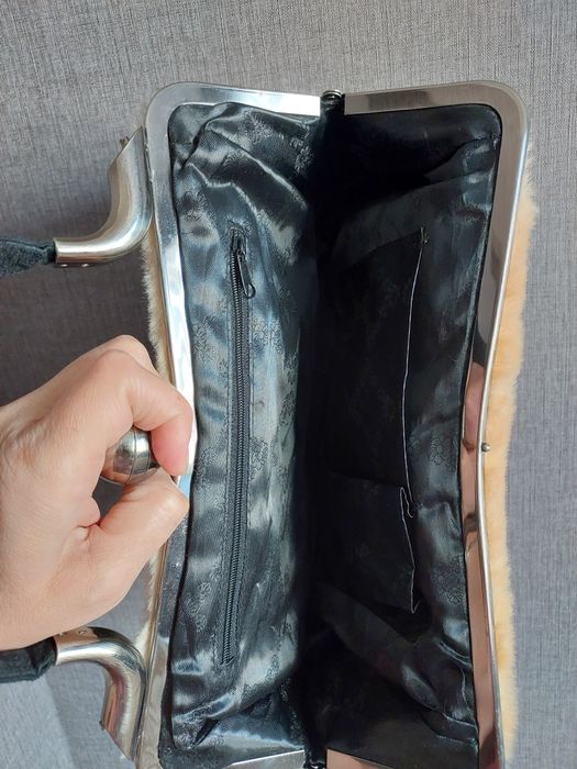 Сумка клатч на зиму