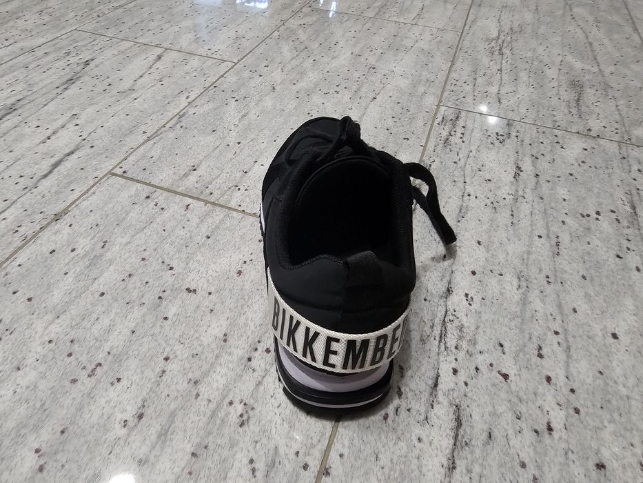 Vand adidasi/sneakers  Bikkembergs