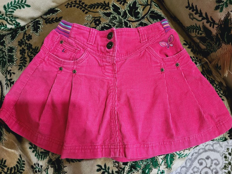 Продам пакет вещей на девочку 6-7л