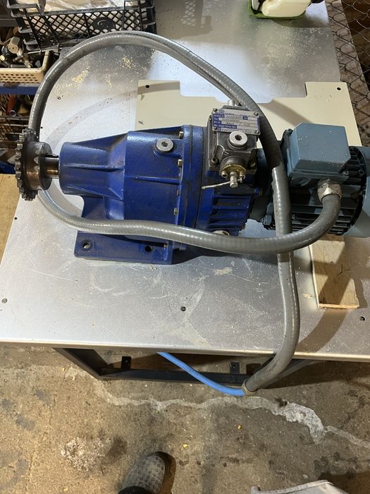 Vand motor 380V cu reductor si variator de turatie