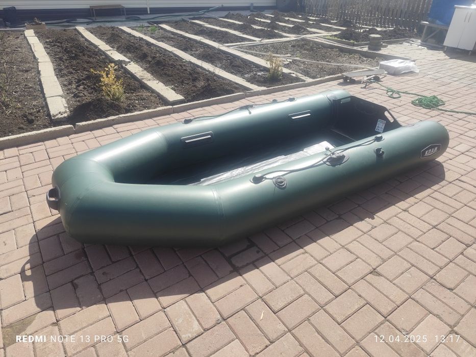 Лодка с мотором 6.5