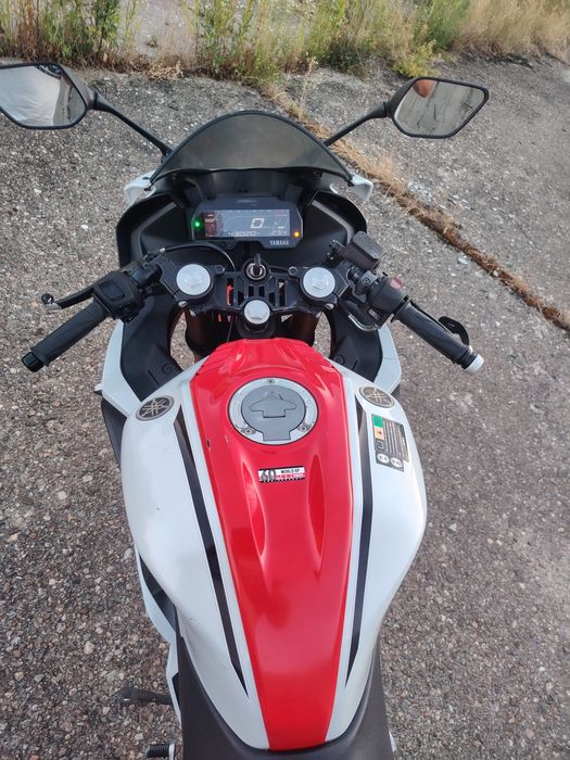 Yamaha YZF 125 (CBR 125)