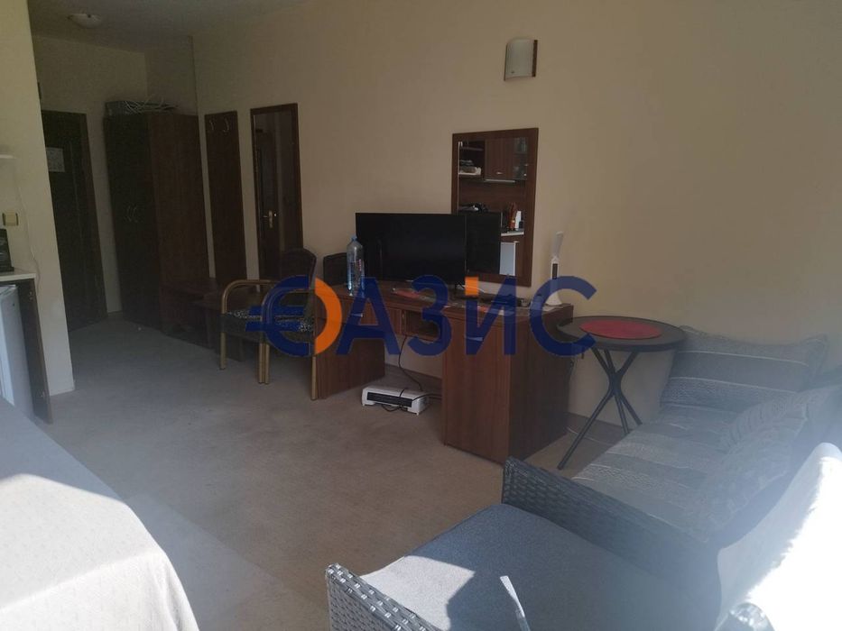 Продава се Едностаен апартамент в к.к. Слънчев бряг - 47 кв.м за 1245 €/кв.м - Снимка #4