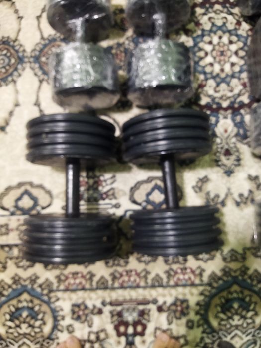 Гантел  Штангалар сатылады 150 мын сум.