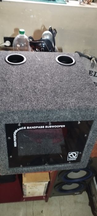 Бас с каса Pyle-UsA и два усилвателя!