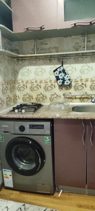 Квартира сотилади 1 хона 2 хона килинган.