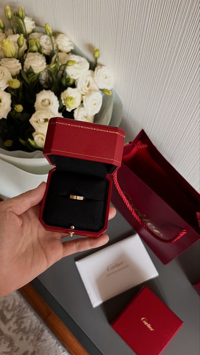 Подлинное кольцо Cartier Love 48 размер