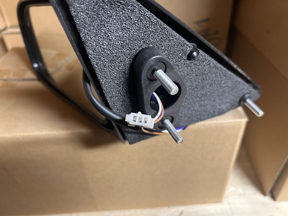 Camry-20/25 Боковое Зеркало