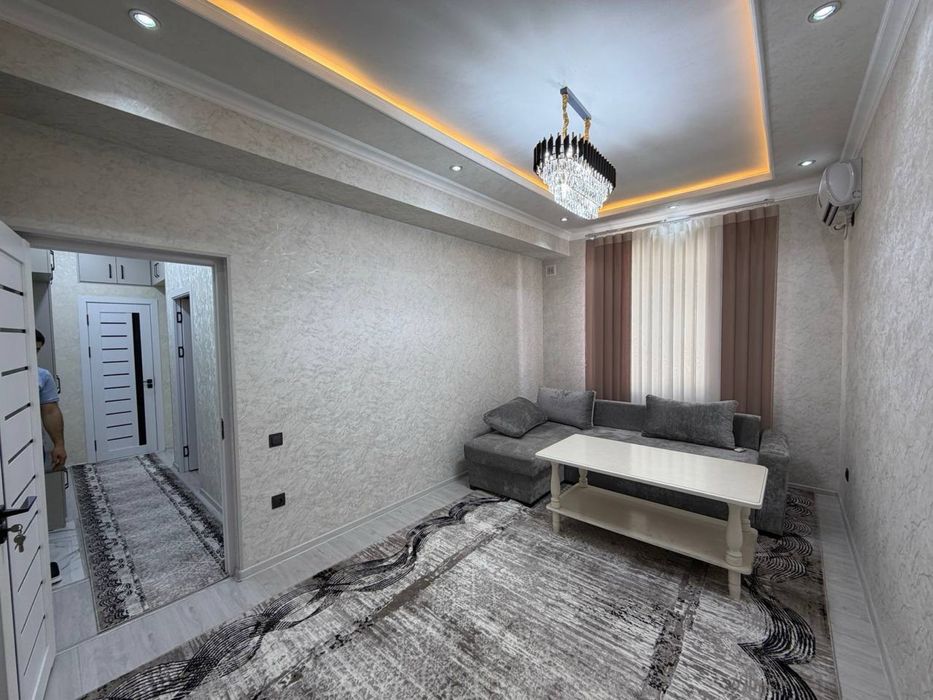 Новостройке Баку 2х комнатная Еуро Лух