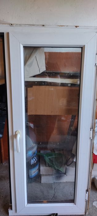 Продам пластиковое окно