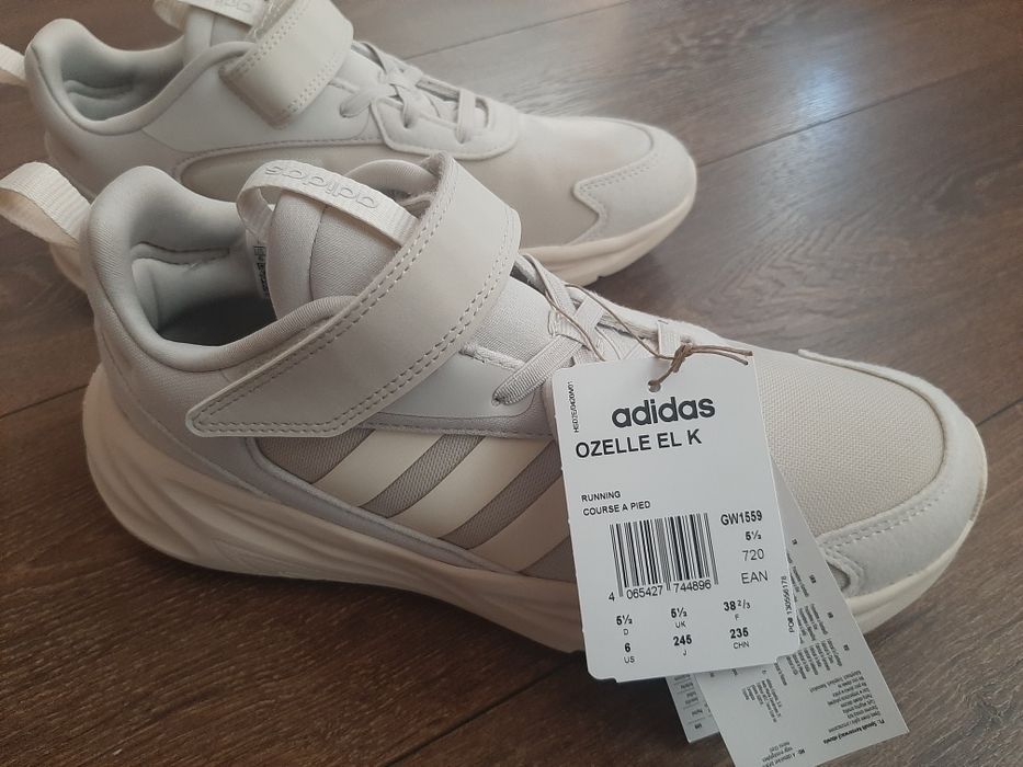 Adidas оригинални маратонки 39 номер