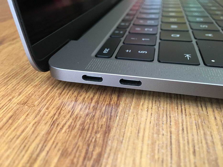 13.3' Core i5 Apple MacBook Pro Late 2016 Space Grey 16GB RAM/256GB SSD/Бат 6ч