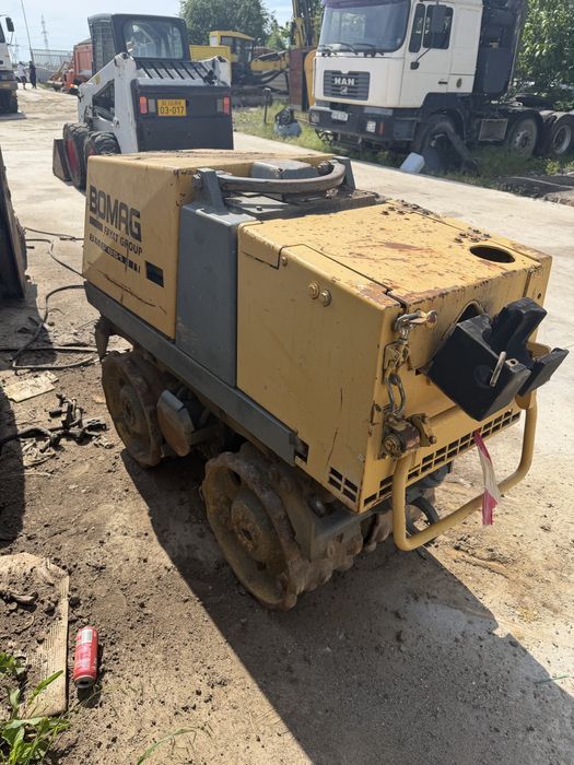 De vanzare cilindru compactor Bomag BMP 851