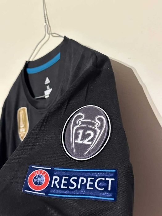 Тениска на Real Madrid с Ronaldo и баджове на Шампионска Лига -  НОВА!