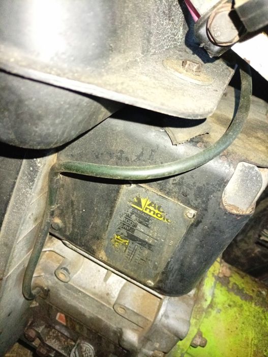 Vând cositoare  mai multe detalii la telefon