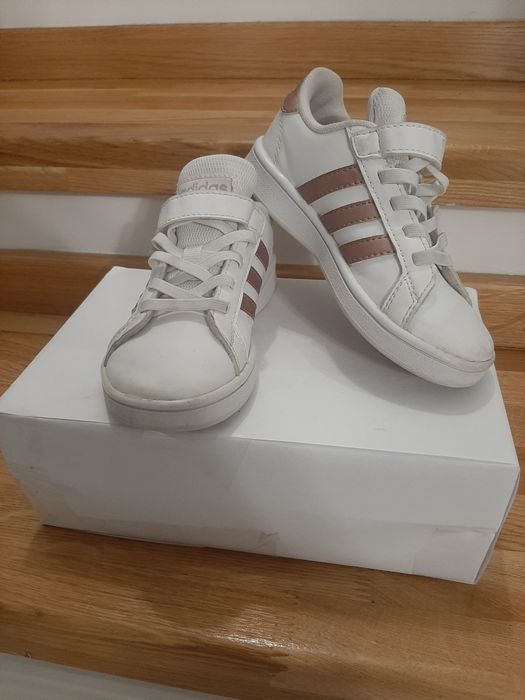Adidas fete marimea 28
