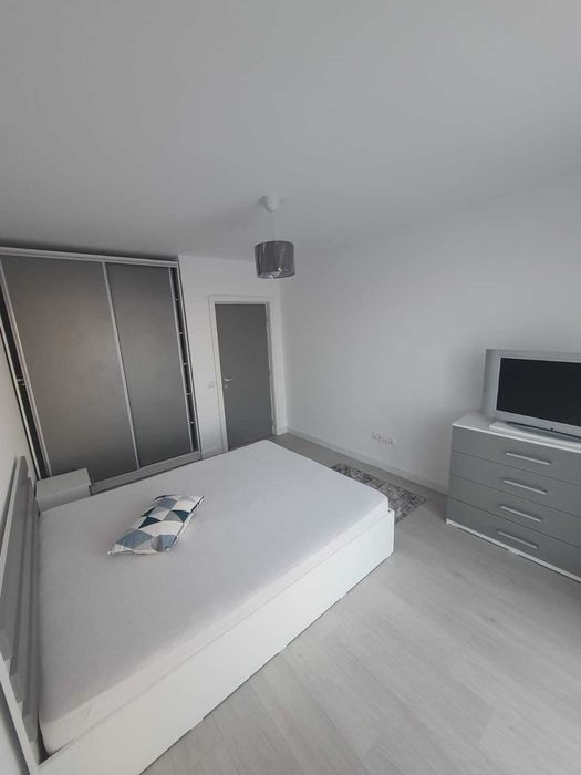 Închiriez apartament 2 camere zona Bulevard Bucuresti