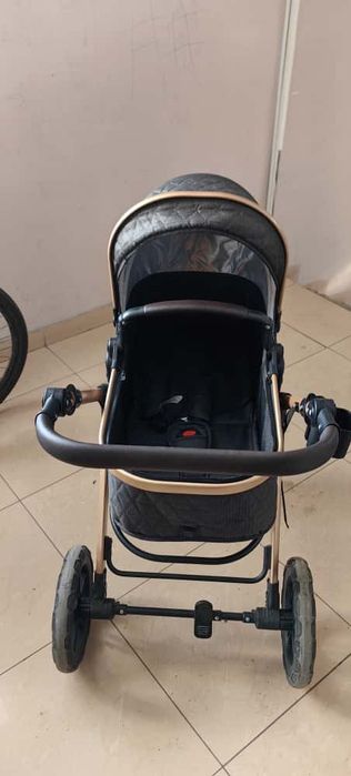 Продам коляску в хорошем состоянии