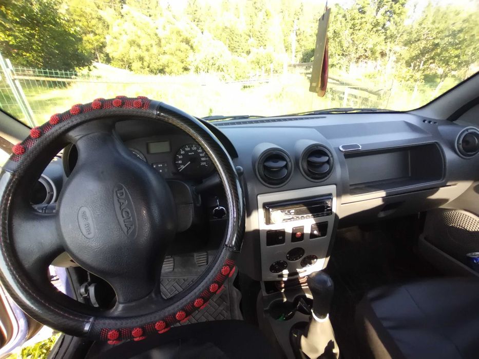 Dacia Logan 2006 1.4 MPI