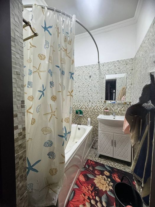 Продается двухкомнатная квартира в центре города