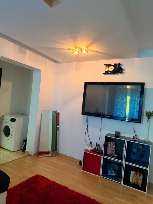 Apartament 2 camere de închiriat – Zona Gară | Etaj 1 | 400 €/lună