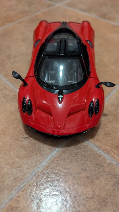Macheta Pagani Huayra 1:24
