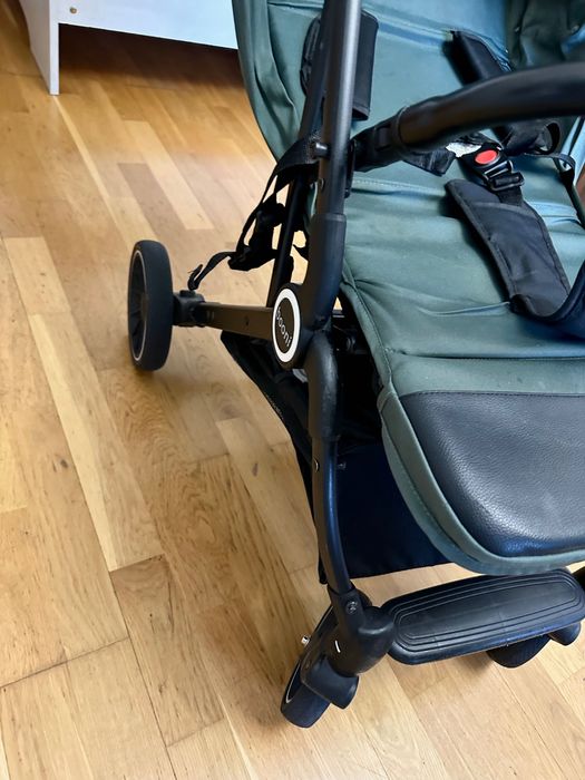 Прогулочная коляска BOONI.