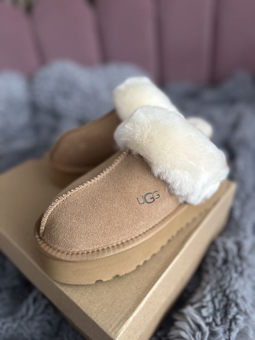 Ghete papuc UGG