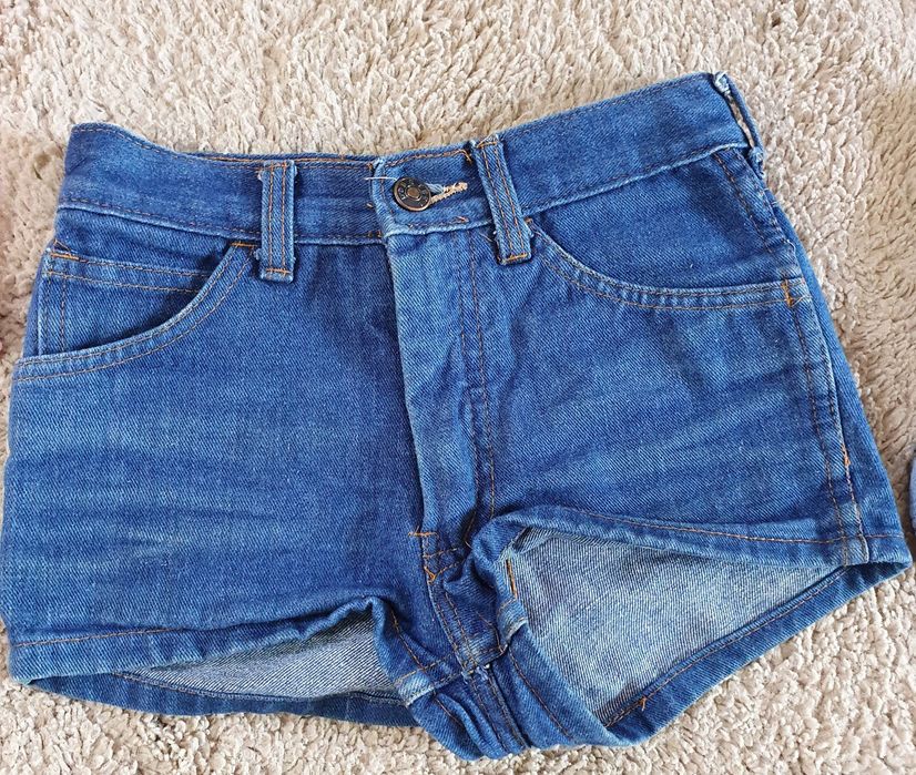 Pantaloni scurti 140-146