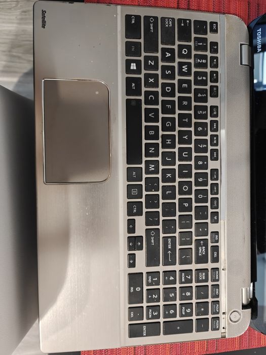Laptop Toshiba Satellite p55t a5116