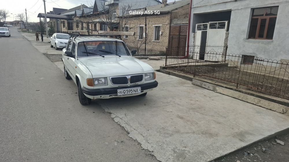 Сотилади газ 3110 яхши холатда