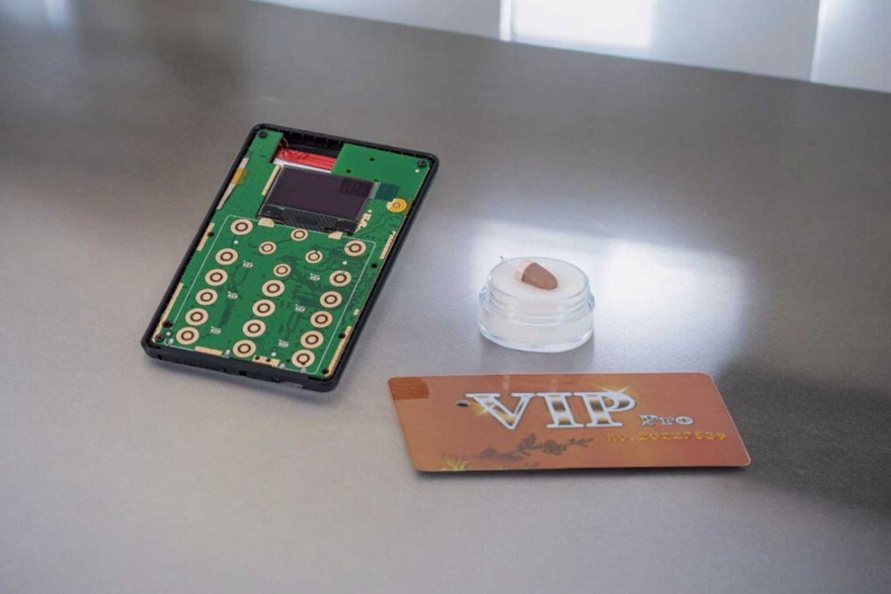 CARD GSM Casca de Copiat Casti de Copiat Sisteme de Copiat Nebruiabile