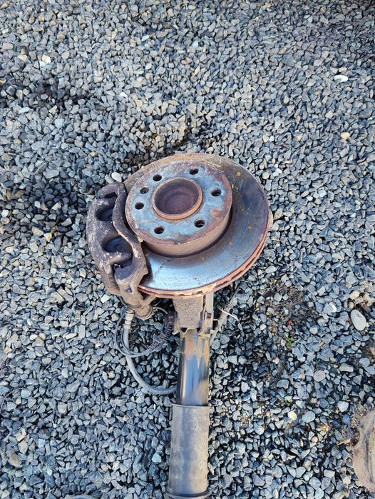 Punte/fuzeta/disc frana/etrier frana Mercedes sprinter 2015