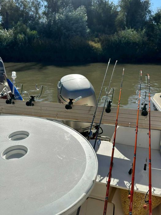 Barca/Ambarcatiune JEANNEAU LEADER 515 - Semicabinata