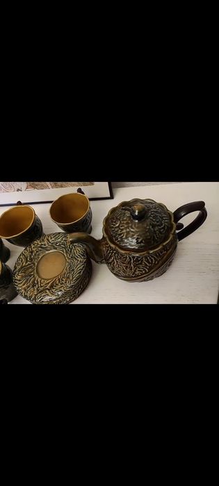 Продам  недорого кружки