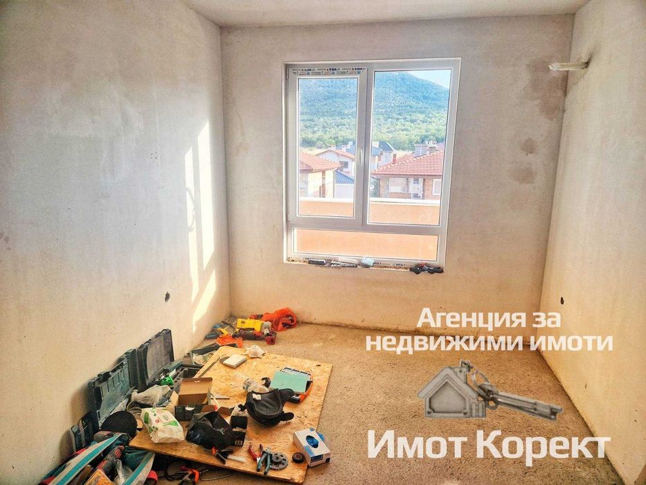 Продава се Тристаен апартамент в Асеновград - 76 кв.м за 1119 €/кв.м - Снимка #1