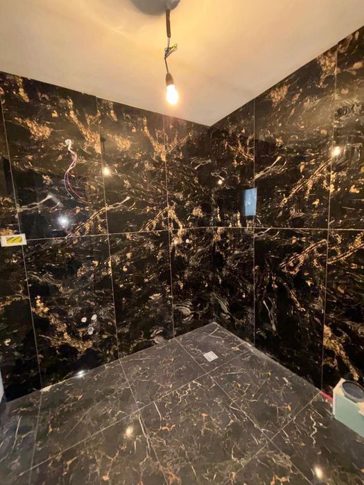 Execut lucrari de amenajari interioare si exterioare