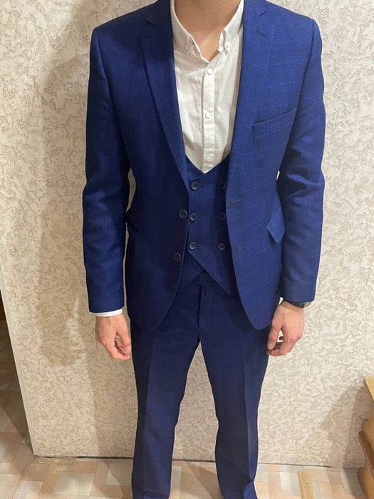 Костюм Тройка на рост 170-175