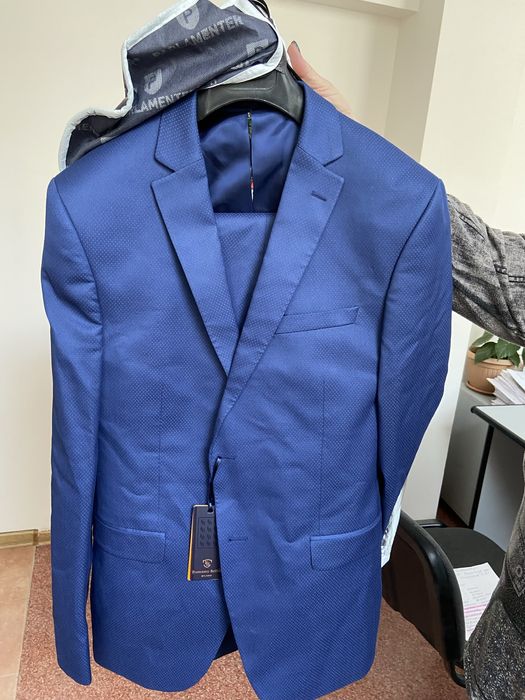 Костюм мужской