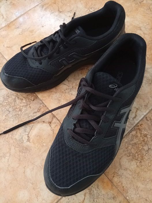 Дамски спортни обувки Asics