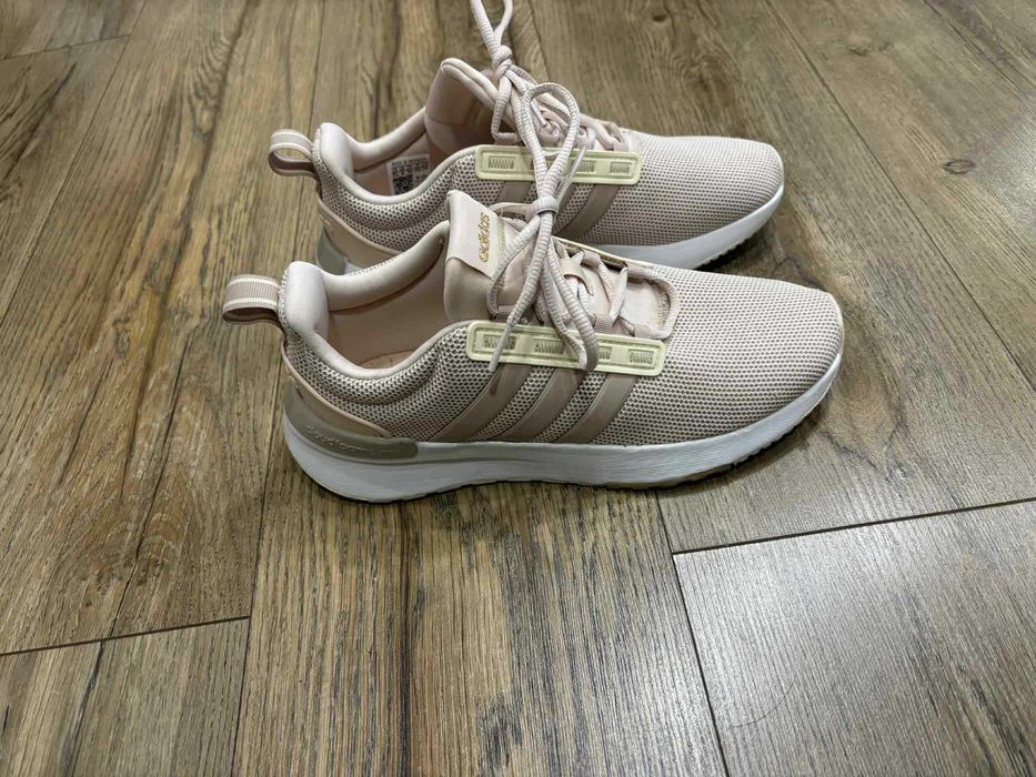 Маратонки Адидас