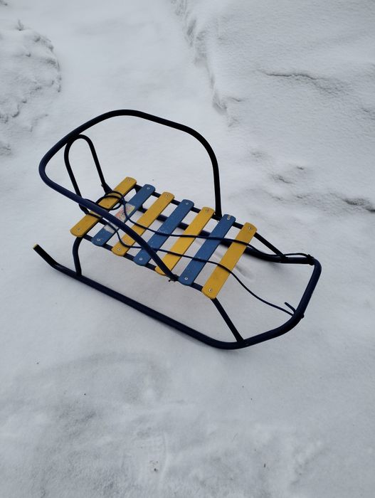 Детские санки.продам.