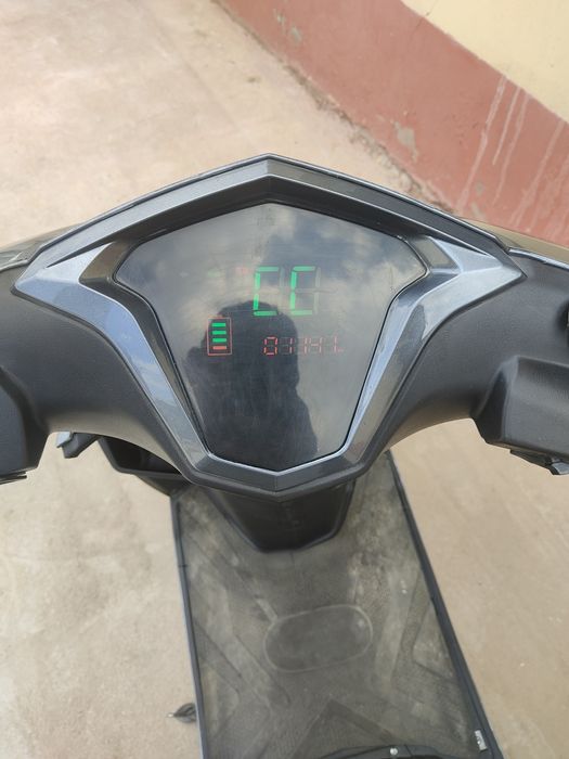 Скутер Электрический на 1 КвТ