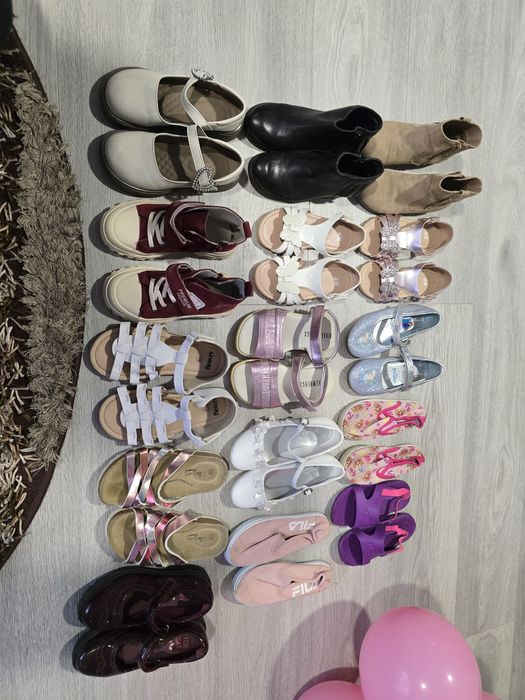 Ghetute casual fetite nr.29 - 30