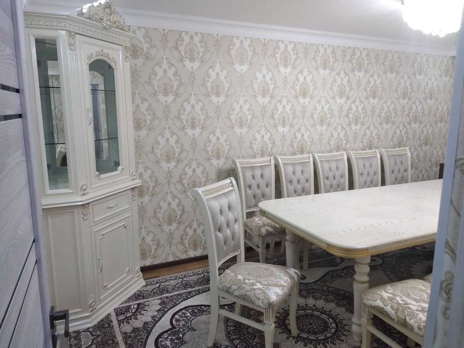Мебель стол со стулом