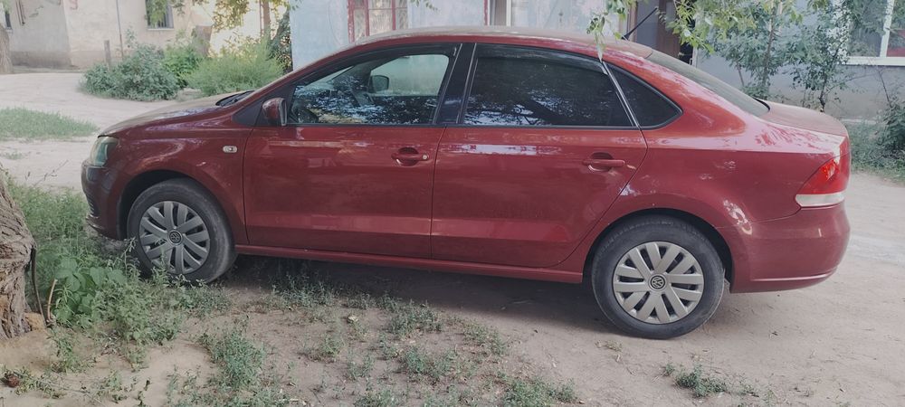 Фольксваген Поло