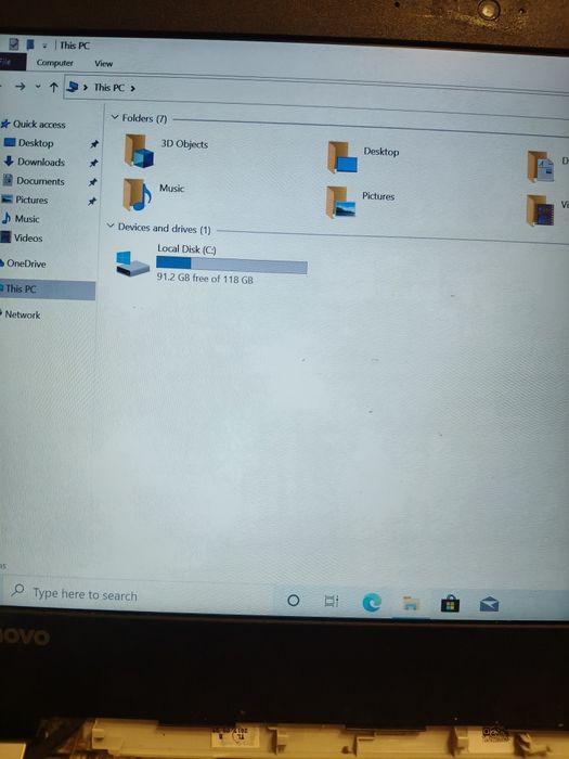 Lenovo Ideapad AMD A9 RAM 8gb SSD 120gb bateria tine 14" portabil