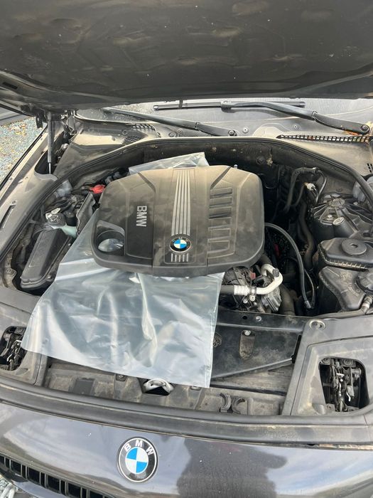 Dezmembrez BMW F10 530d