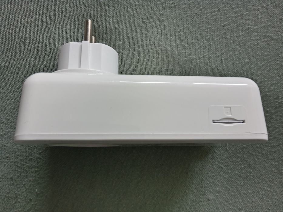 De vinzare priza controlata de la distanta powertxt modelGSMSOCEU